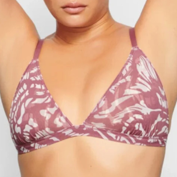 SKIMS Other - SKIMS By Kim Kardashian- FITS EVERYBODY Triangle BRALETTE | S, Raspberry Purple